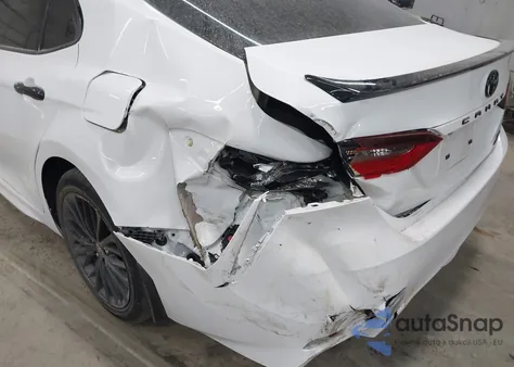 2022 Toyota Camry Se Nightshade Special Awd z USA, uszkodzony, nr VIN 4T1G11BK5NU071982